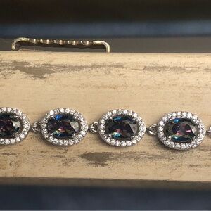 NWOT Sterling Silver Mystic Topaz Bracelet